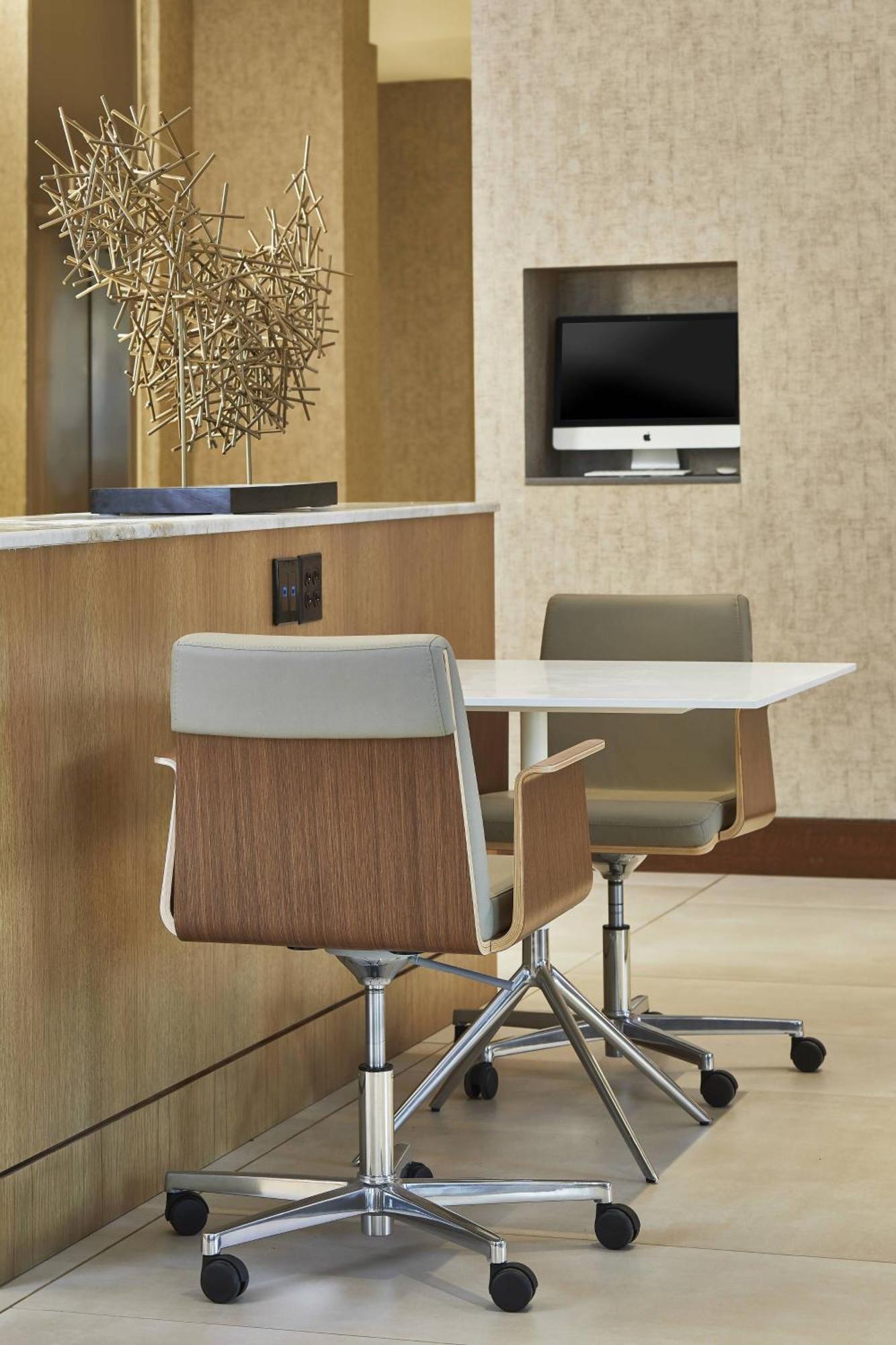 Ac By Marriott Atlanta Airport Gateway 4*