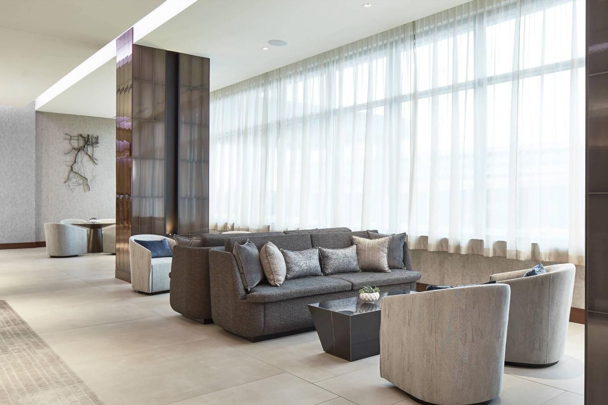 Hotel Ac By Marriott Atlanta Airport Gateway 4*