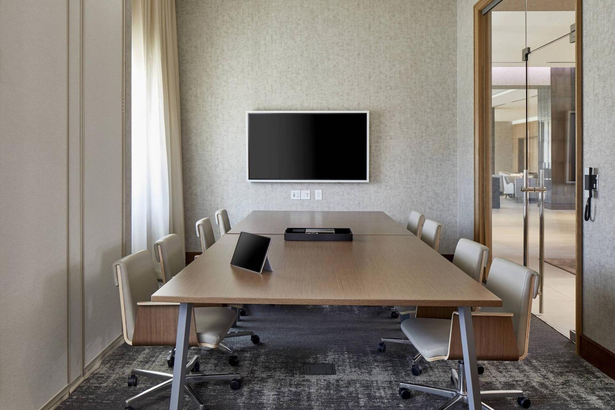 Ac By Marriott Atlanta Airport Gateway 4*