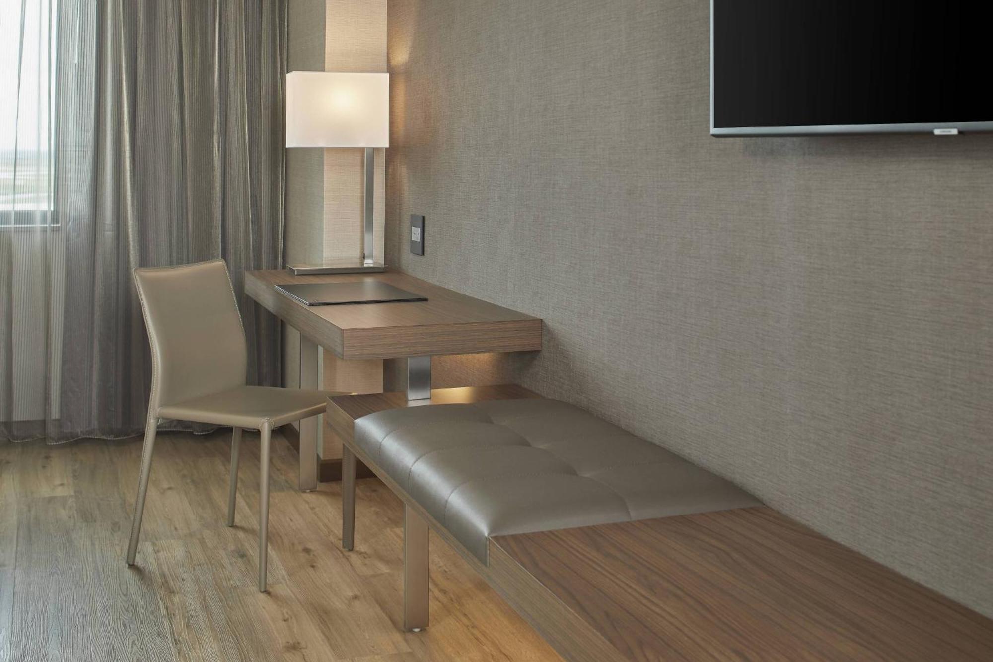 Ac By Marriott Atlanta Airport Gateway 4*